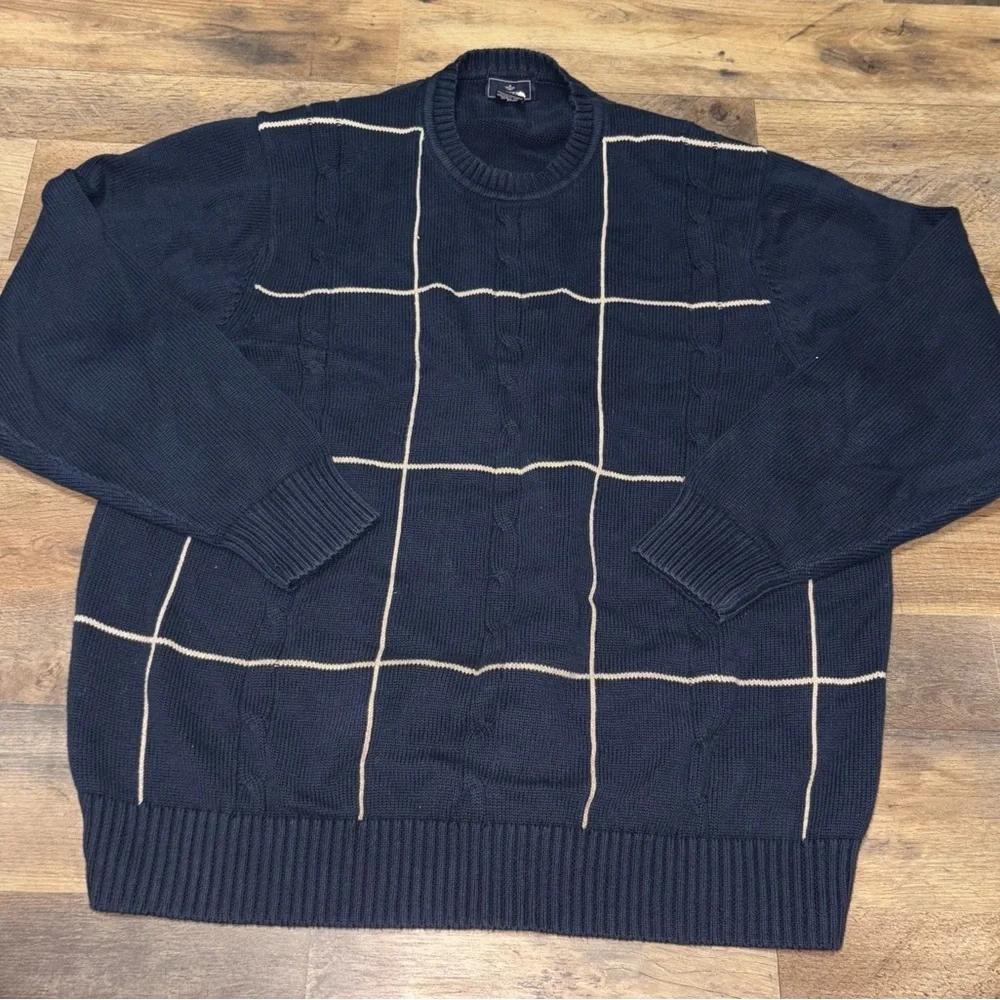 Dockers Men's Dark Blue Sweater with Light Tan Grid